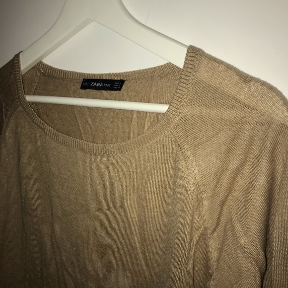 GOLD T SHIRT - Picture 7 of 8